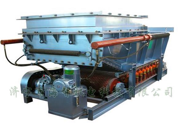 它將帶式（甲帶）給料機(jī)的手動檢修閘門改為電動、液動或氣動控制閥門，增大了閘門推力